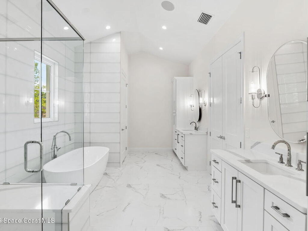 1715 Gracewood Drive, Melbourne, FL 32940