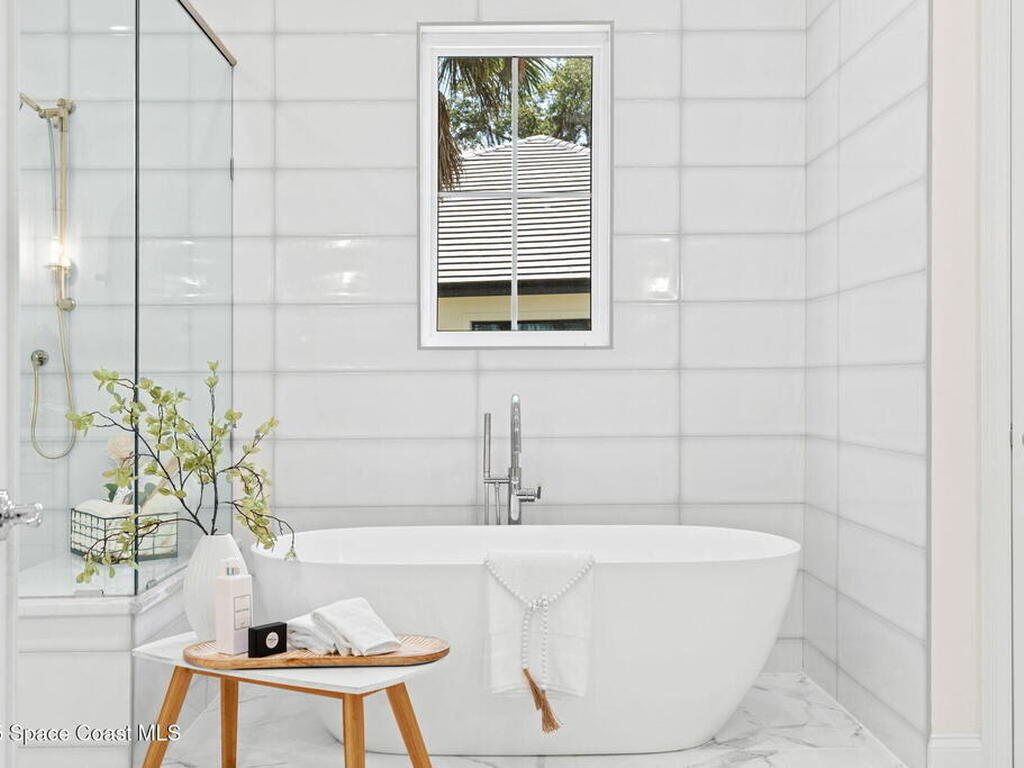 1715 Gracewood Drive, Melbourne, FL 32940