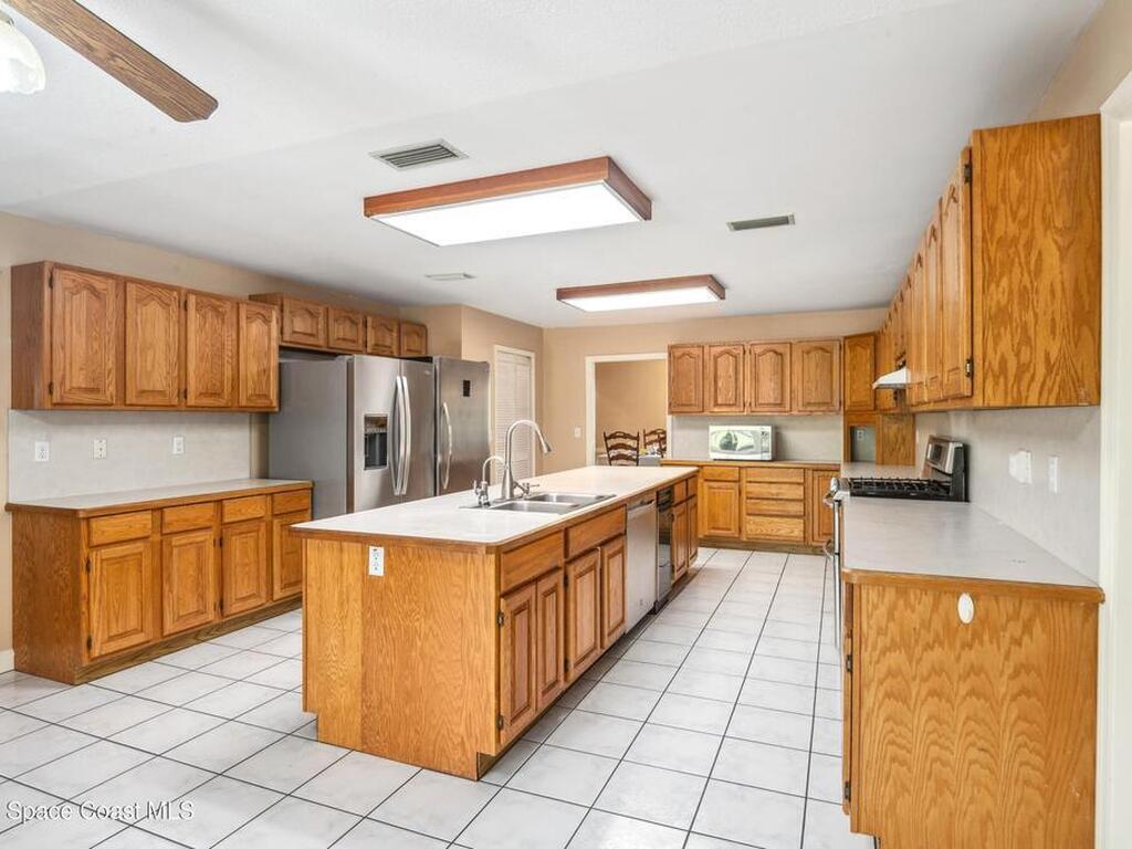 7370 Turkey Point Drive, Titusville, FL 32780