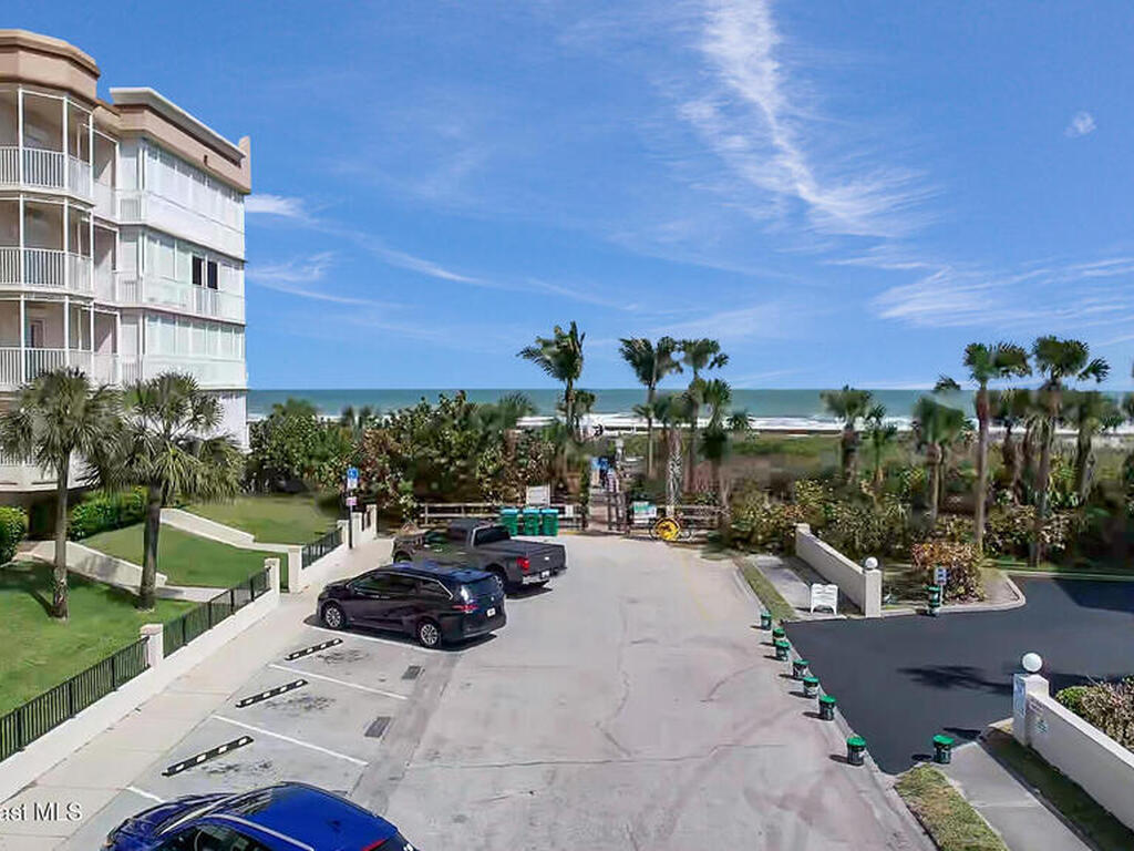 7101 Ridgewood Avenue, Cape Canaveral, FL 32920