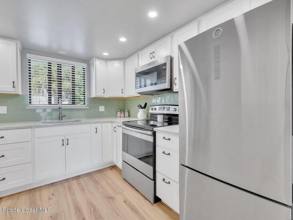 7101 Ridgewood Avenue, Cape Canaveral, FL 32920