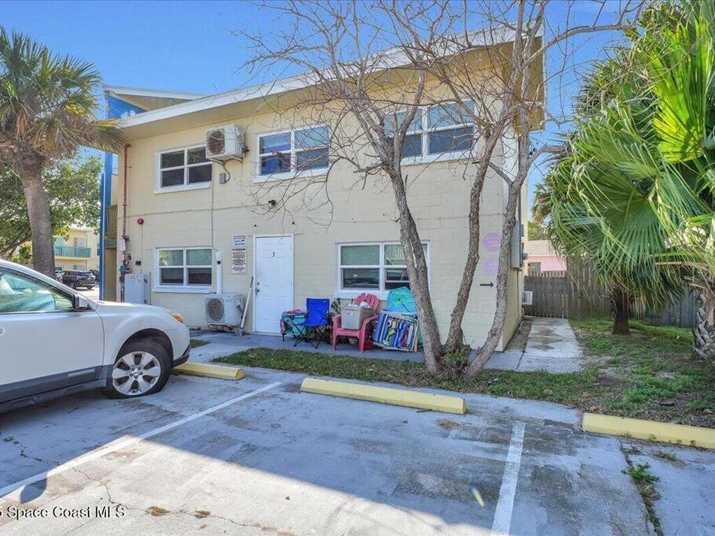 7521 Magnolia Avenue, Cape Canaveral, FL 32920