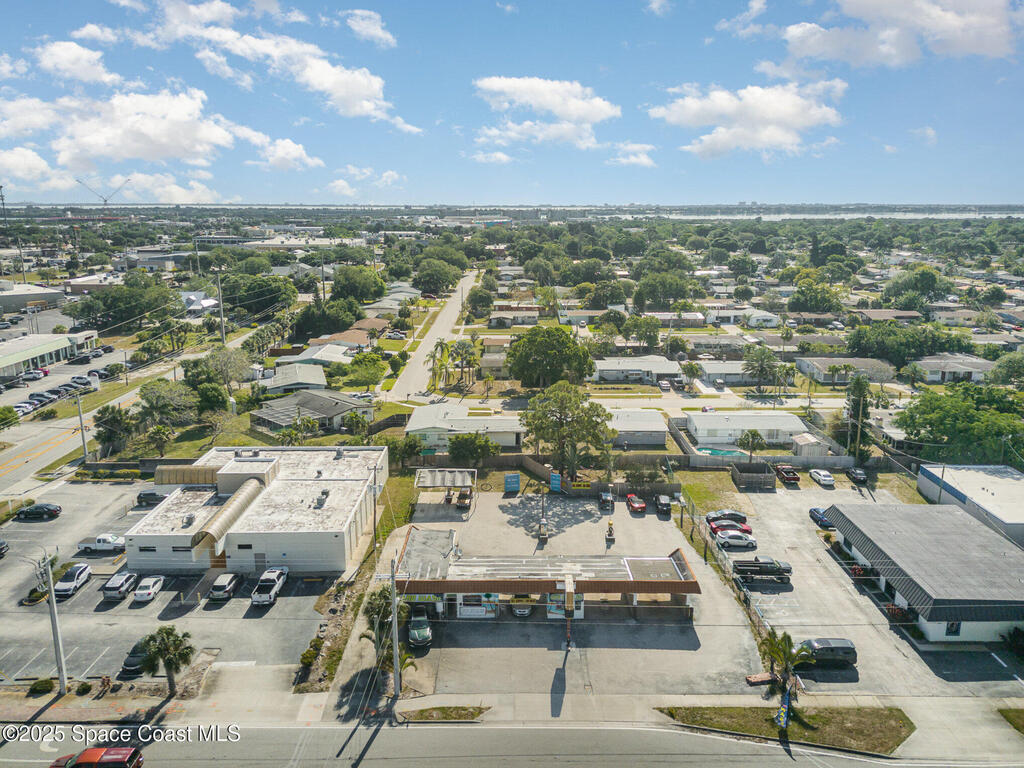 226 S Courtenay Parkway, Merritt Island, FL 32952