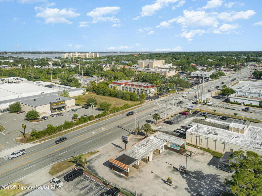 226 S Courtenay Parkway, Merritt Island, FL 32952