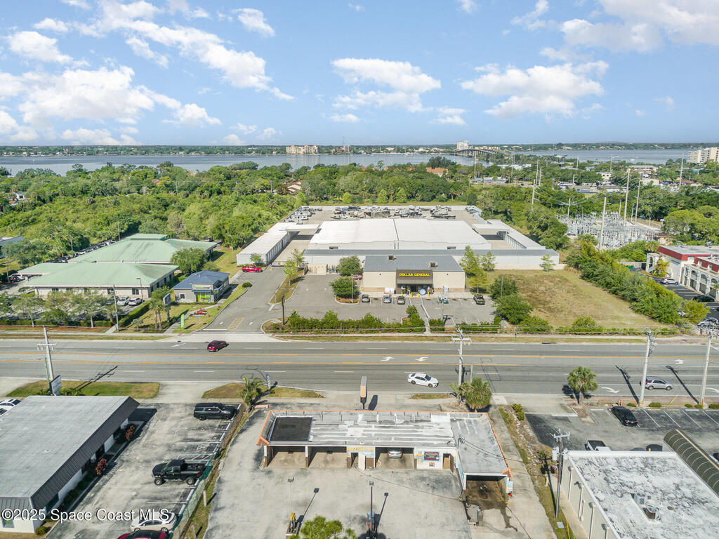 226 S Courtenay Parkway, Merritt Island, FL 32952