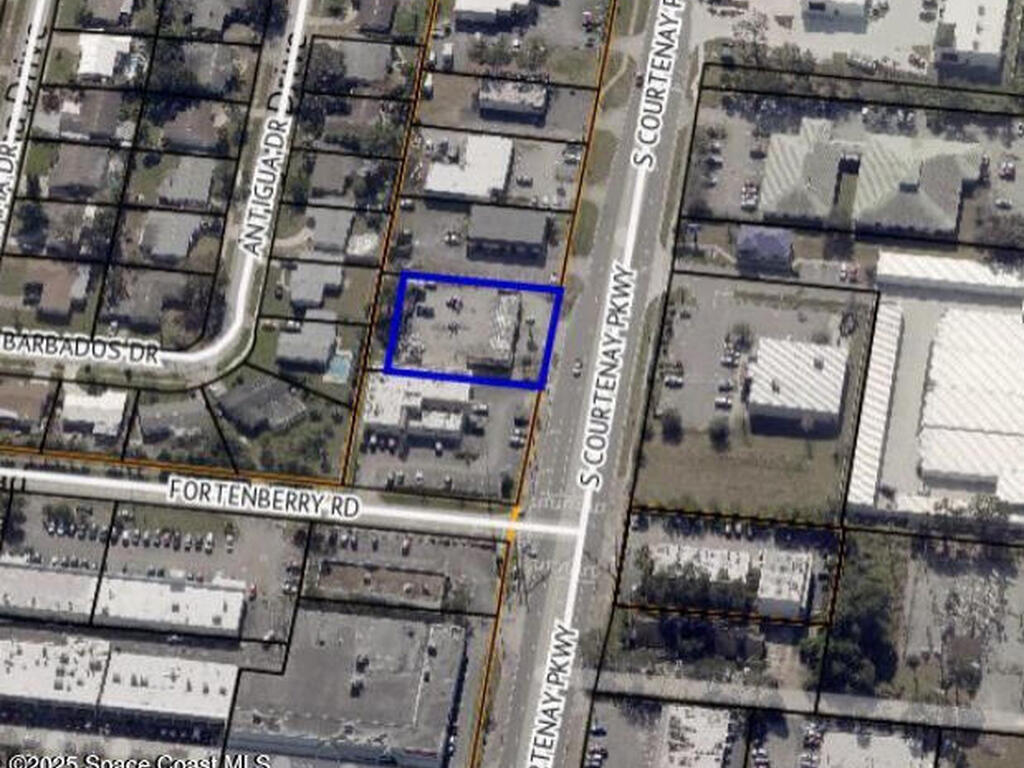 226 S Courtenay Parkway, Merritt Island, FL 32952