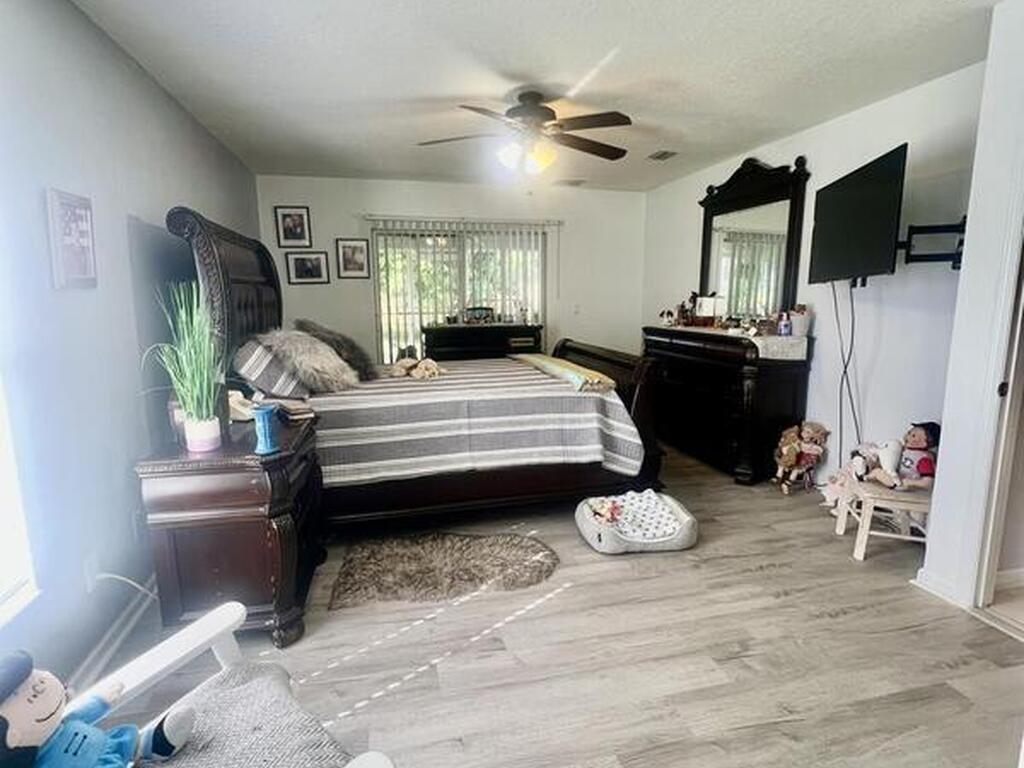 687 Americana Boulevard, Palm Bay, FL 32907