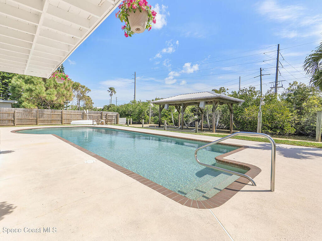 112 Sunset Drive, Cocoa Beach, FL 32931