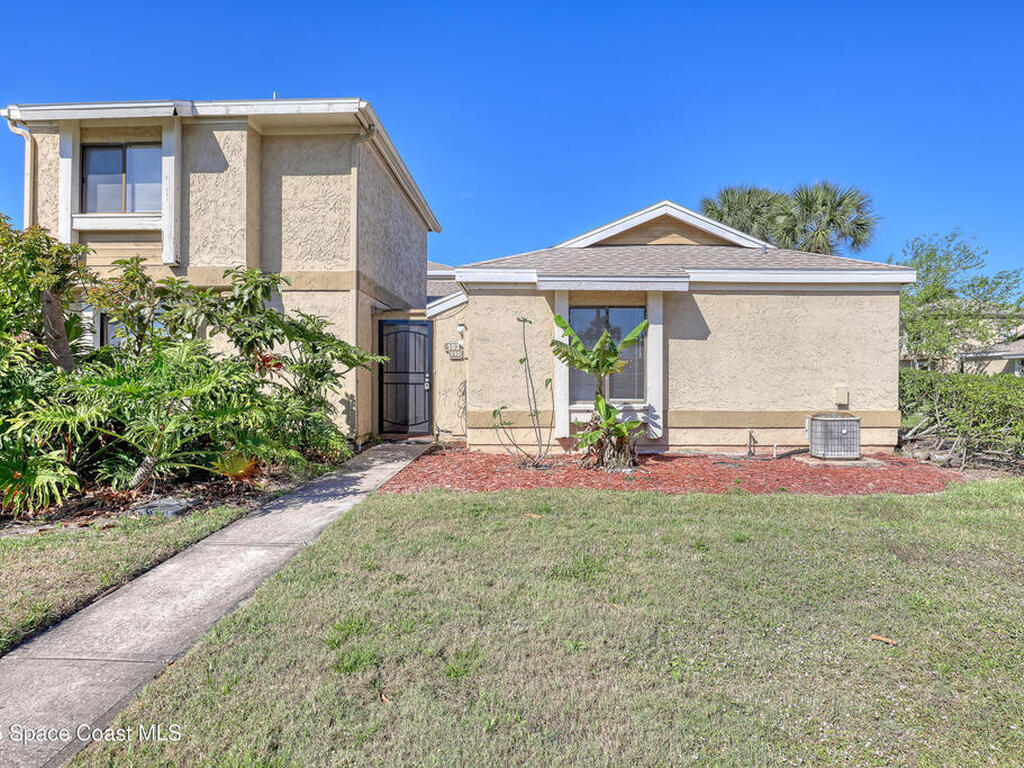 1031 Abada Court, Palm Bay, FL 32905