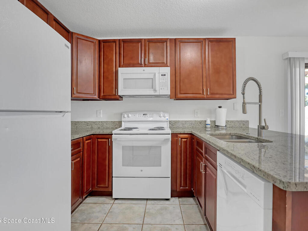 1031 Abada Court, Palm Bay, FL 32905