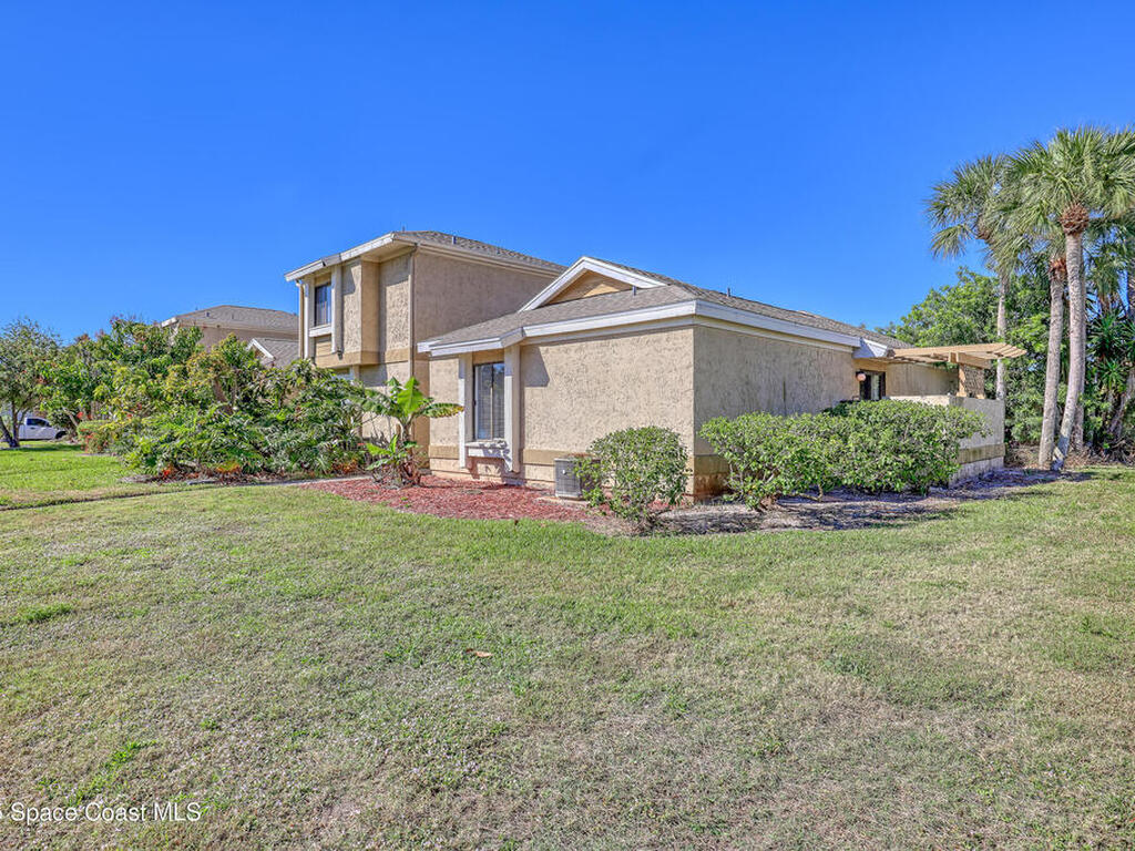 1031 Abada Court, Palm Bay, FL 32905