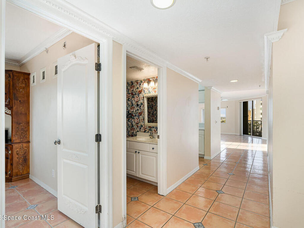 925 N Highway A1a, Indialantic, FL 32903