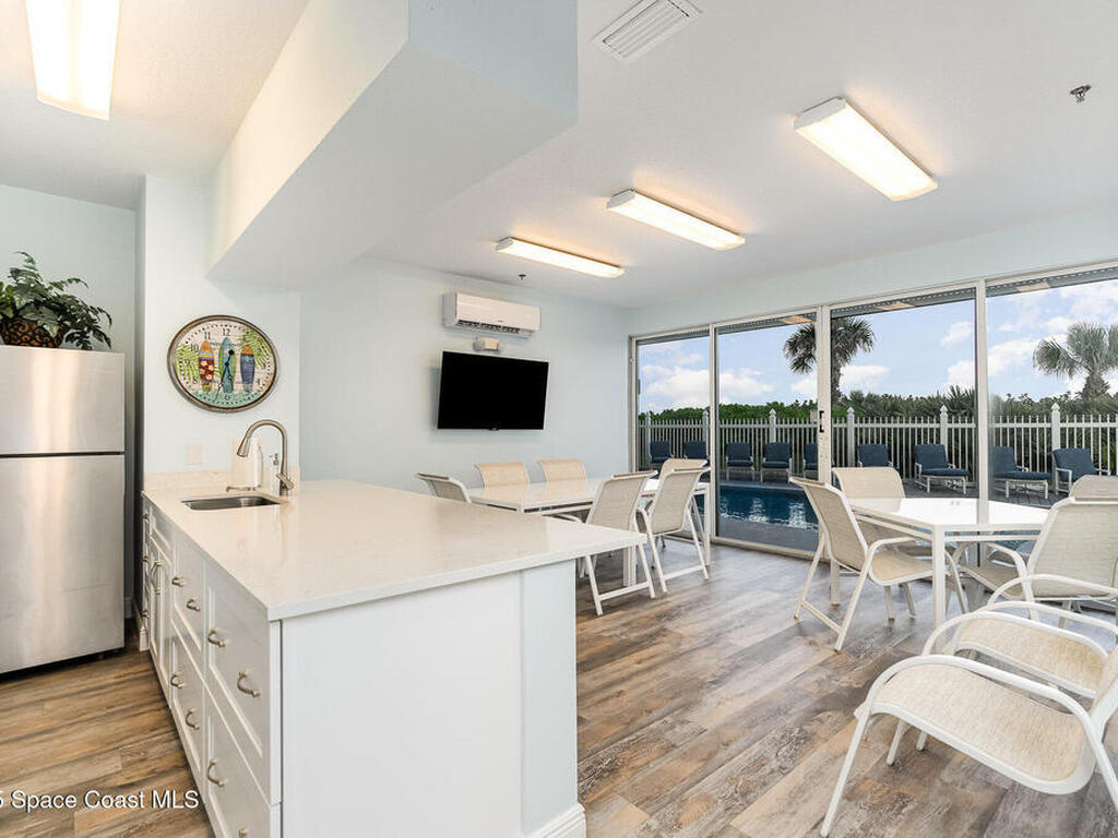 925 N Highway A1a, Indialantic, FL 32903