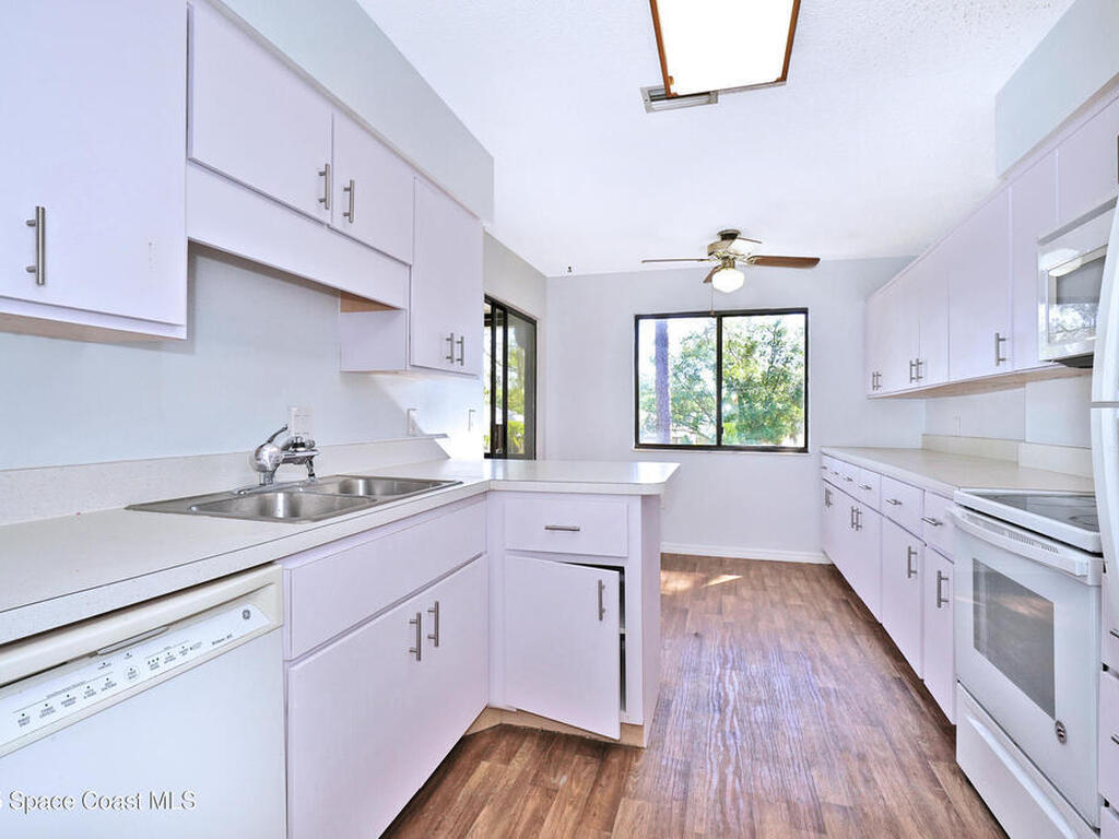 9002 Brighton Court, West Melbourne, FL 32904