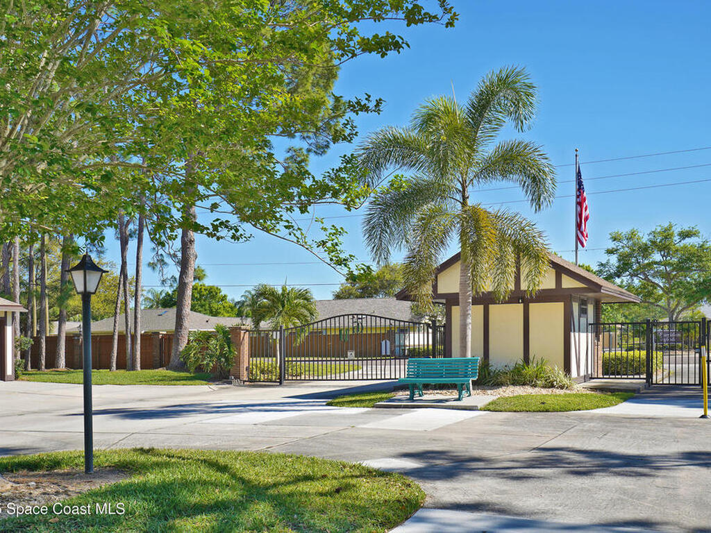 9002 Brighton Court, West Melbourne, FL 32904