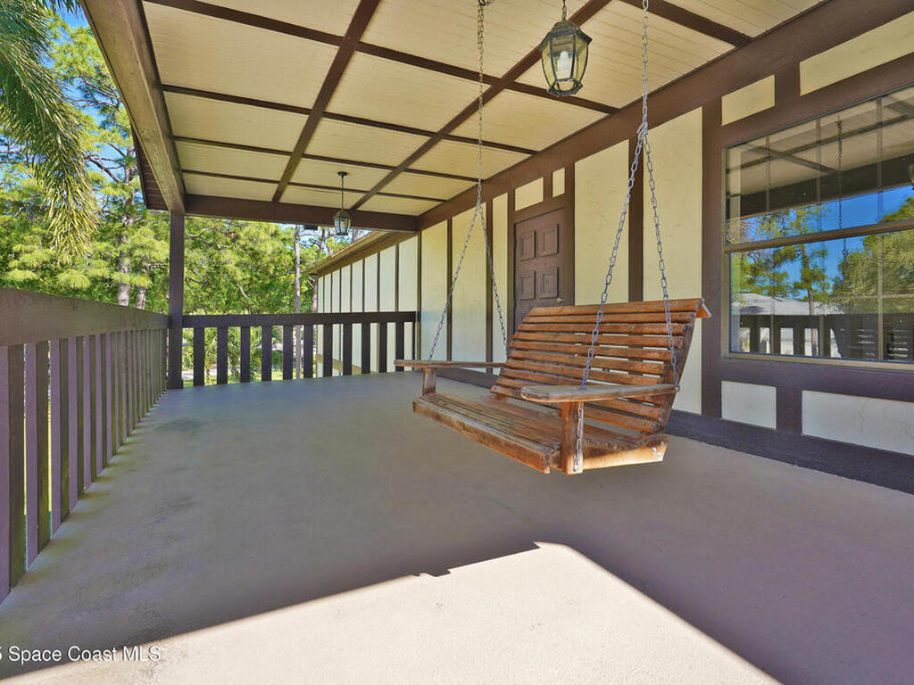 9002 Brighton Court, West Melbourne, FL 32904