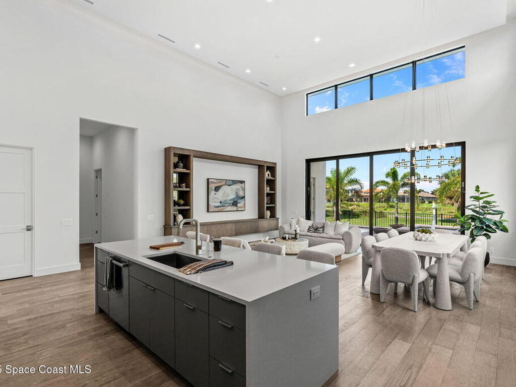 6434 Modern Duran Drive, Melbourne, FL 32940