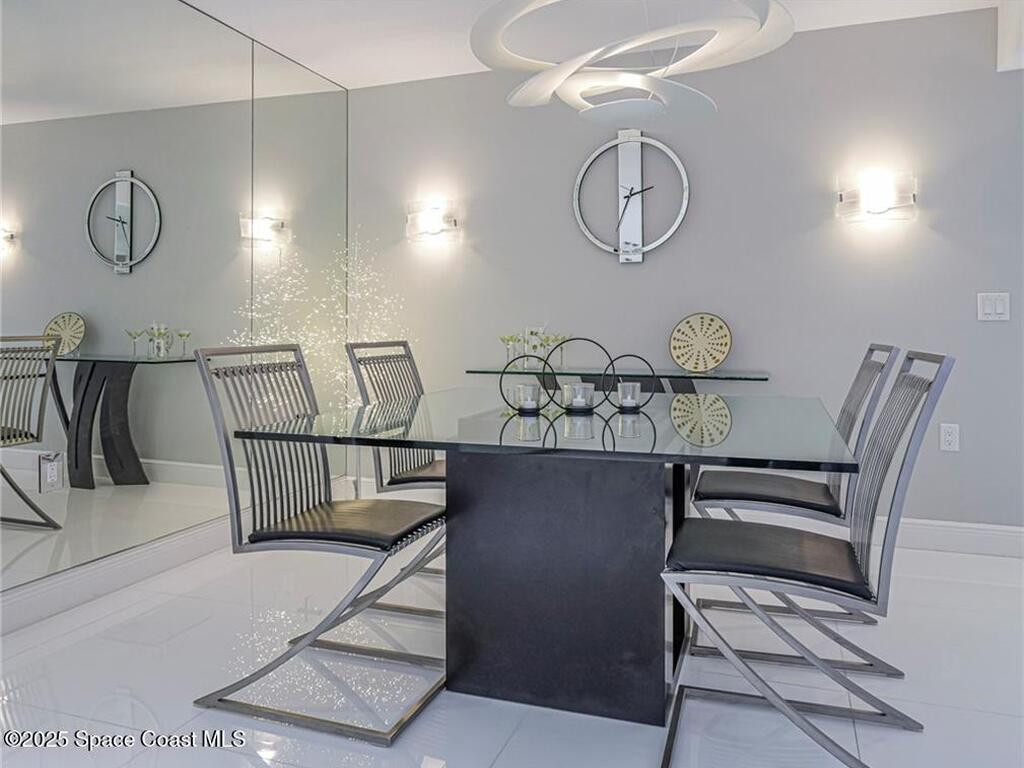 105 Grove Isle Place, Vero Beach, FL 32962