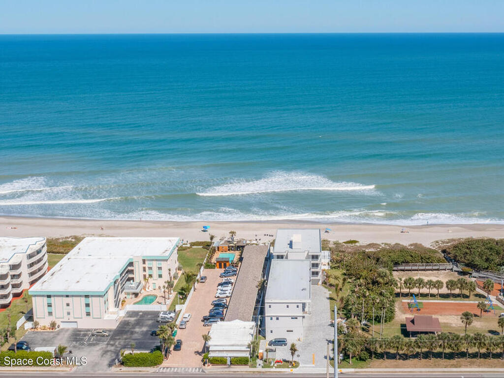 405 Miramar Avenue, Indialantic, FL 32903