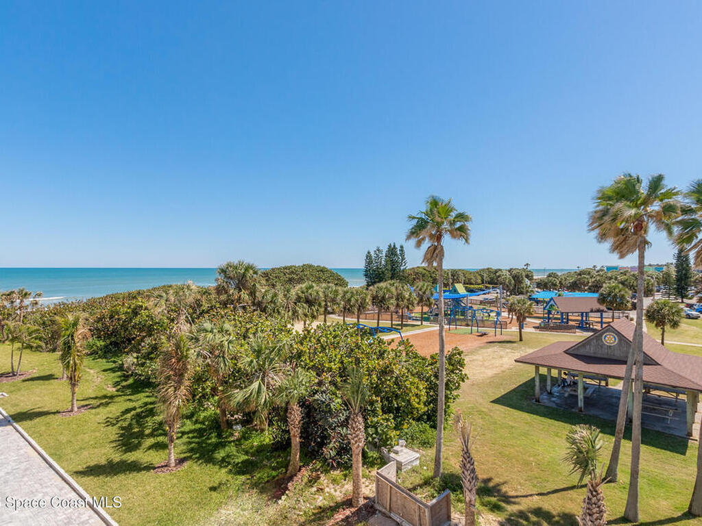 405 Miramar Avenue, Indialantic, FL 32903