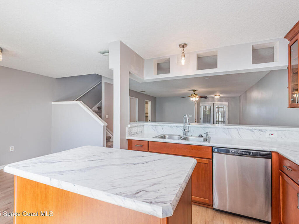 211 Cherie Down Lane, Cape Canaveral, FL 32920