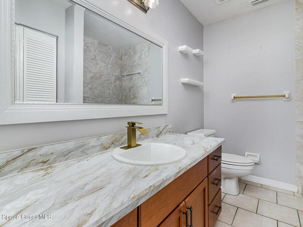 211 Cherie Down Lane, Cape Canaveral, FL 32920