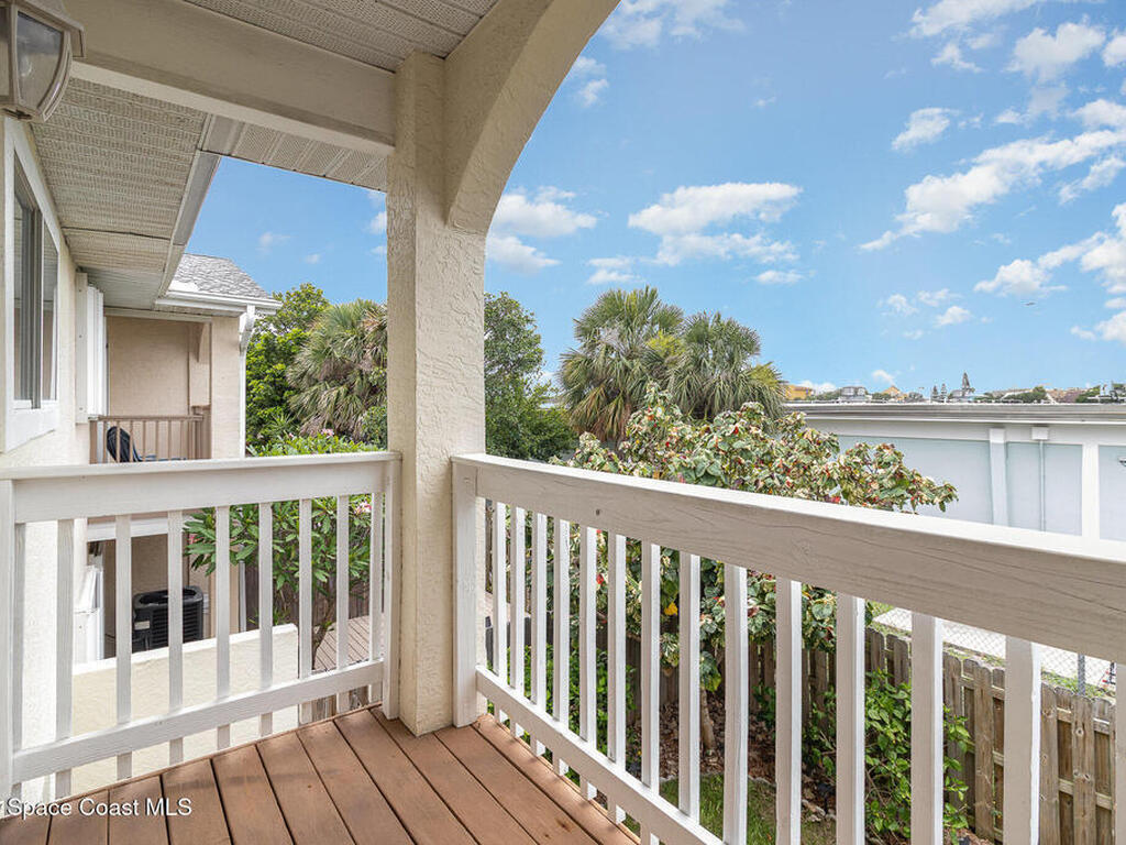 211 Cherie Down Lane, Cape Canaveral, FL 32920