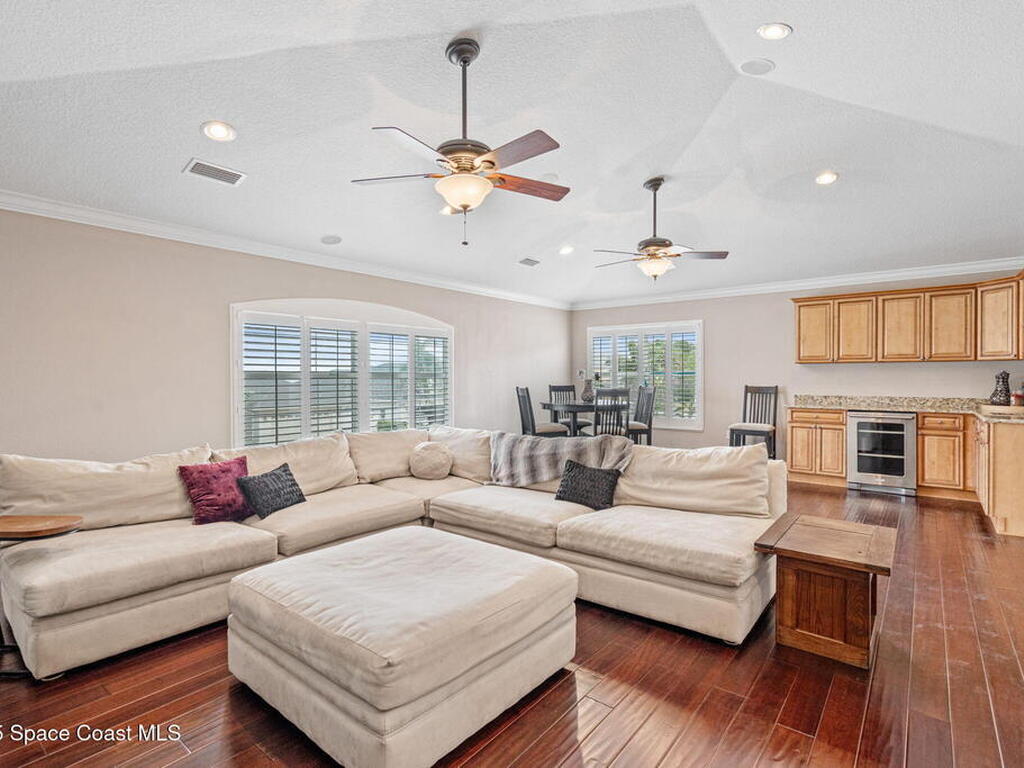 1835 Harbor Point Drive, Merritt Island, FL 32952