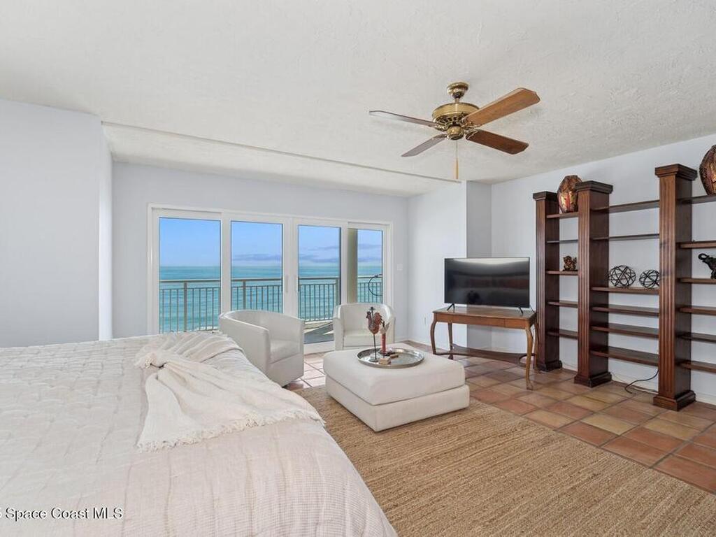 989 N Highway A1a, Indialantic, FL 32903