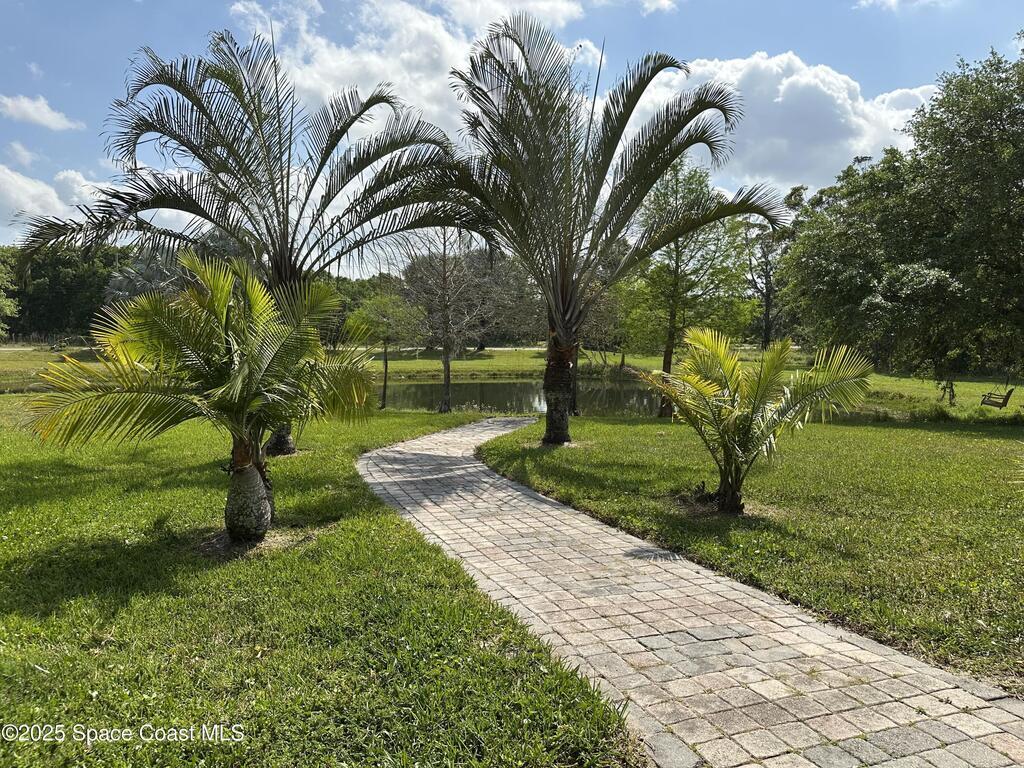 10425 138th Avenue, Fellsmere, FL 32948