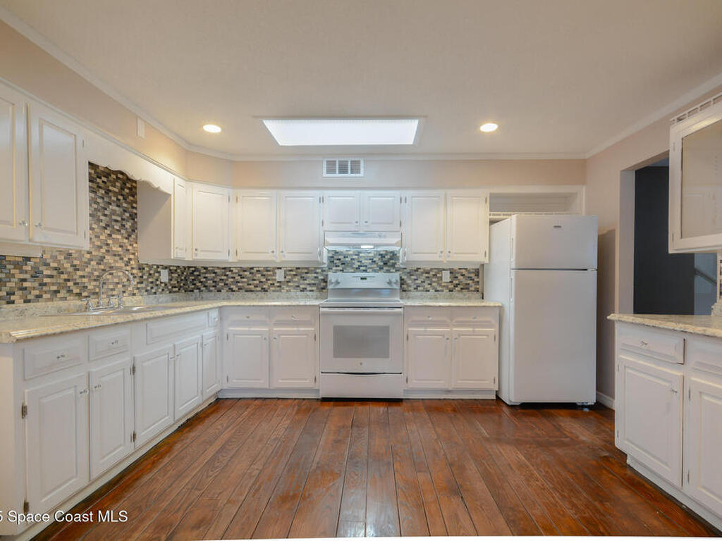 208 Zelda Boulevard, Daytona Beach, FL 32118