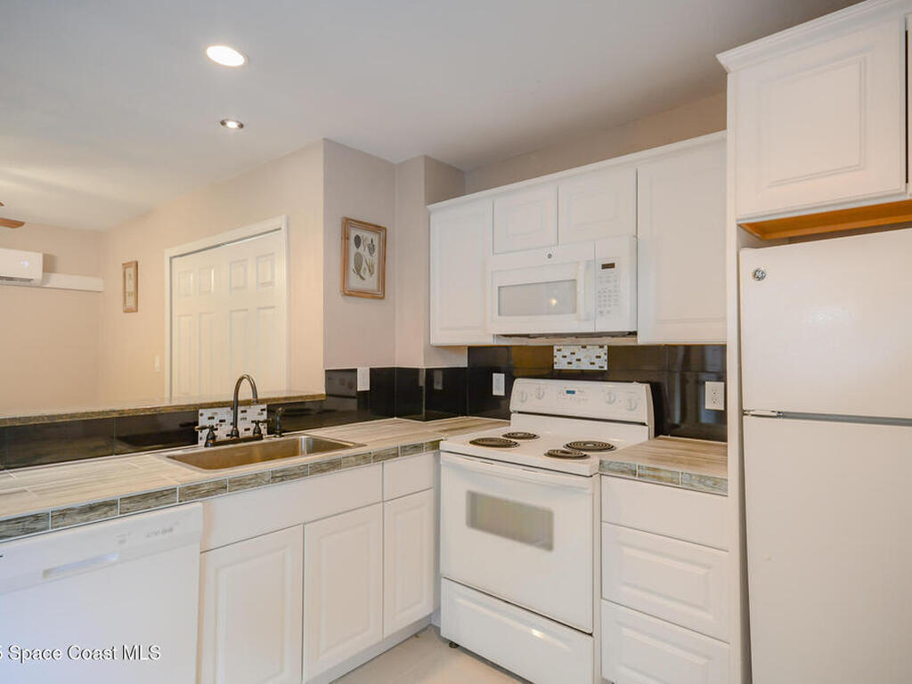 208 Zelda Boulevard, Daytona Beach, FL 32118