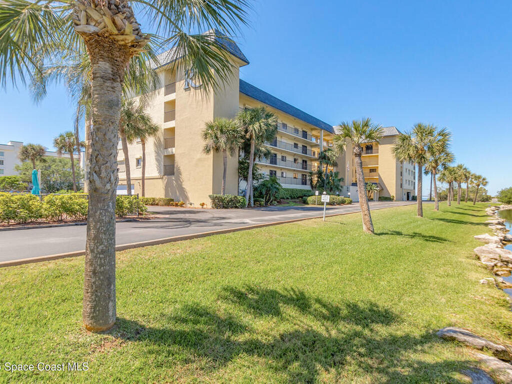 190 Escambia Lane, Cocoa Beach, FL 32931