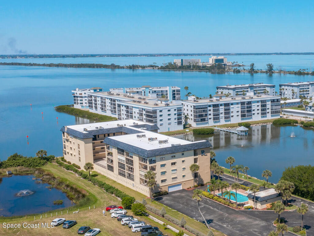 190 Escambia Lane, Cocoa Beach, FL 32931