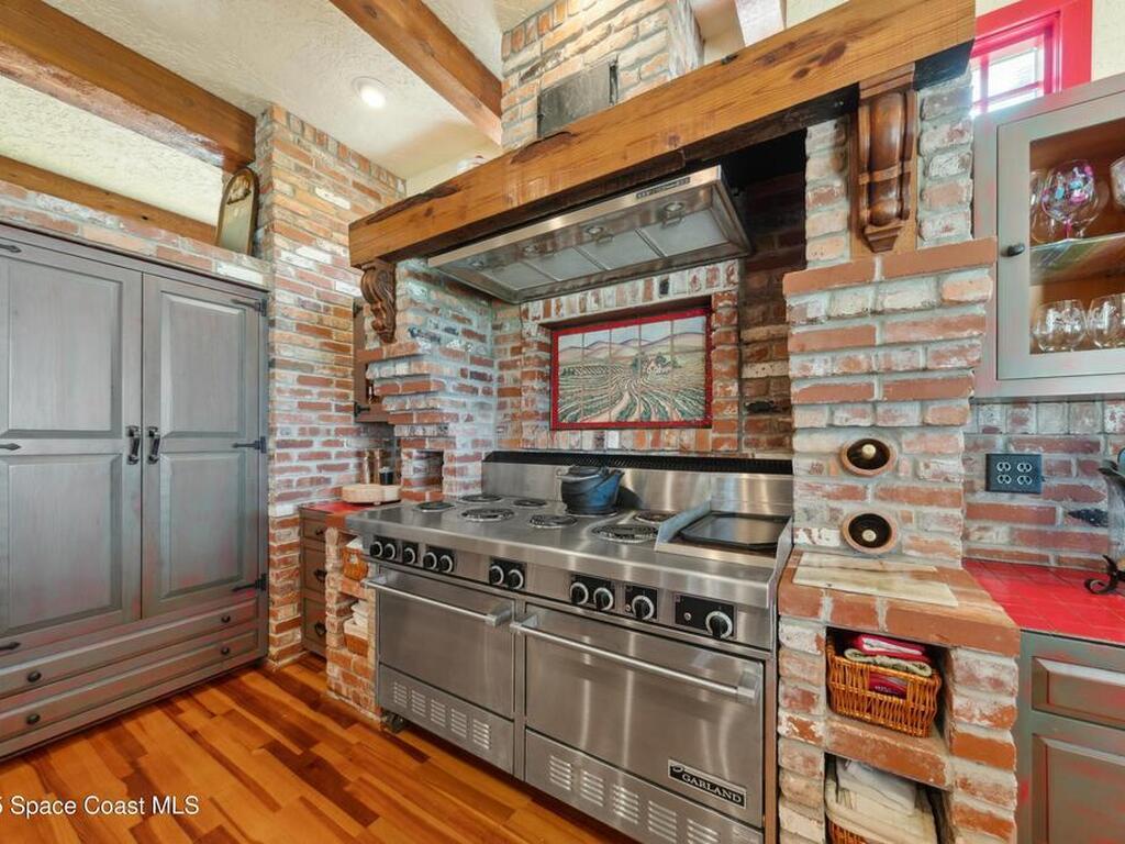 401 Holman Road, Cape Canaveral, FL 32920