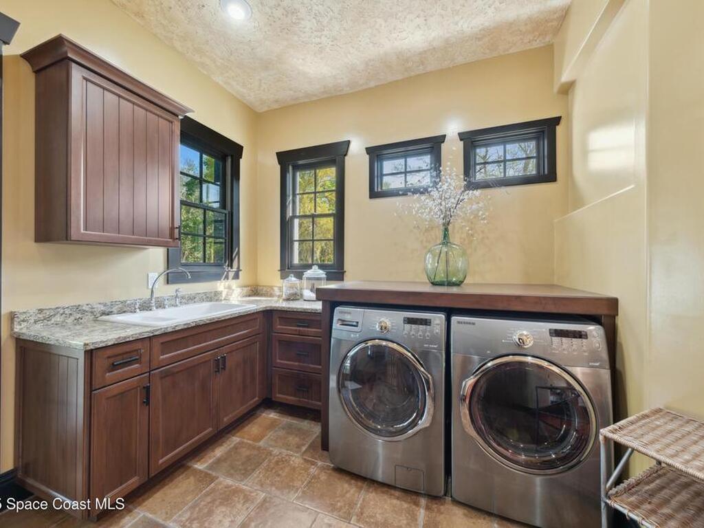 401 Holman Road, Cape Canaveral, FL 32920