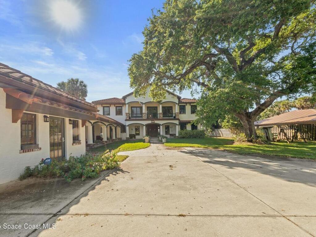 401 Holman Road, Cape Canaveral, FL 32920