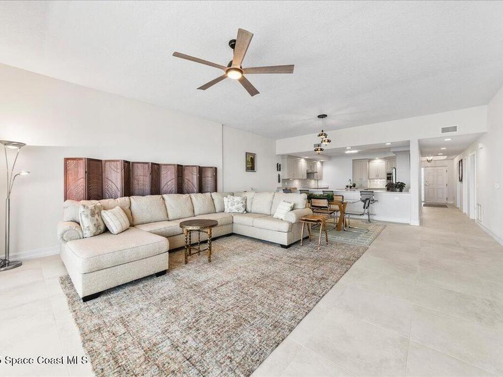 1465 S Harbor City Boulevard, Melbourne, FL 32901