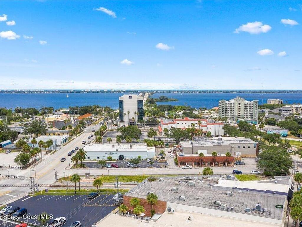 1465 S Harbor City Boulevard, Melbourne, FL 32901