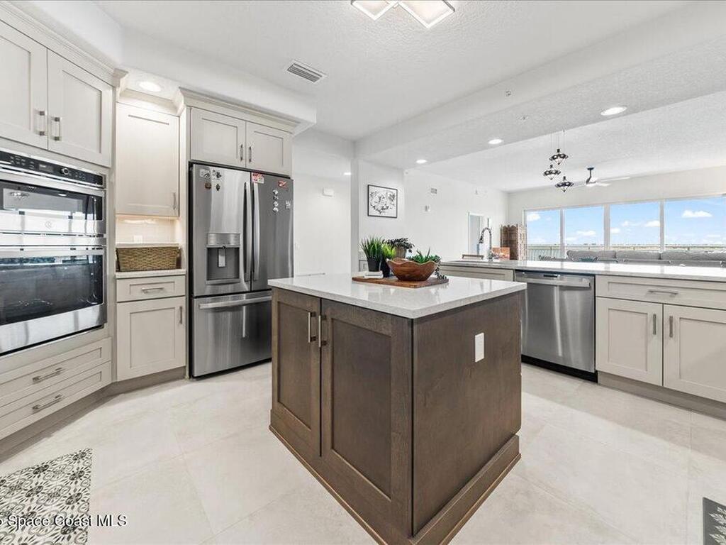 1465 S Harbor City Boulevard, Melbourne, FL 32901