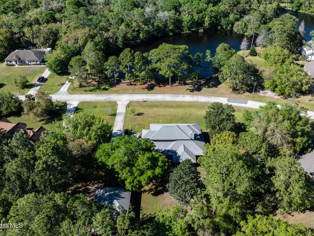 5425 James Lane, Mims, FL 32754