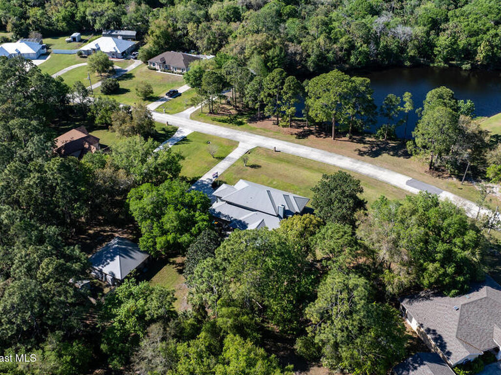 5425 James Lane, Mims, FL 32754