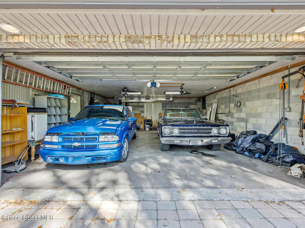 5425 James Lane, Mims, FL 32754