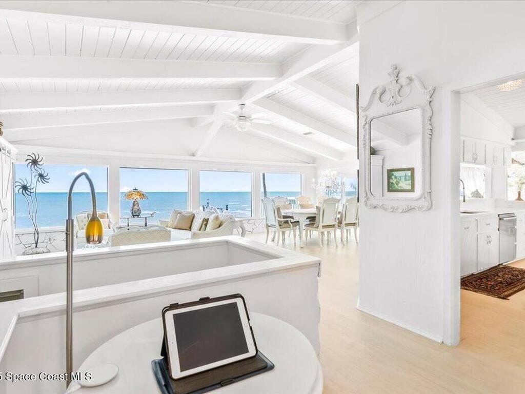 5865 S Highway A1a, Melbourne Beach, FL 32951