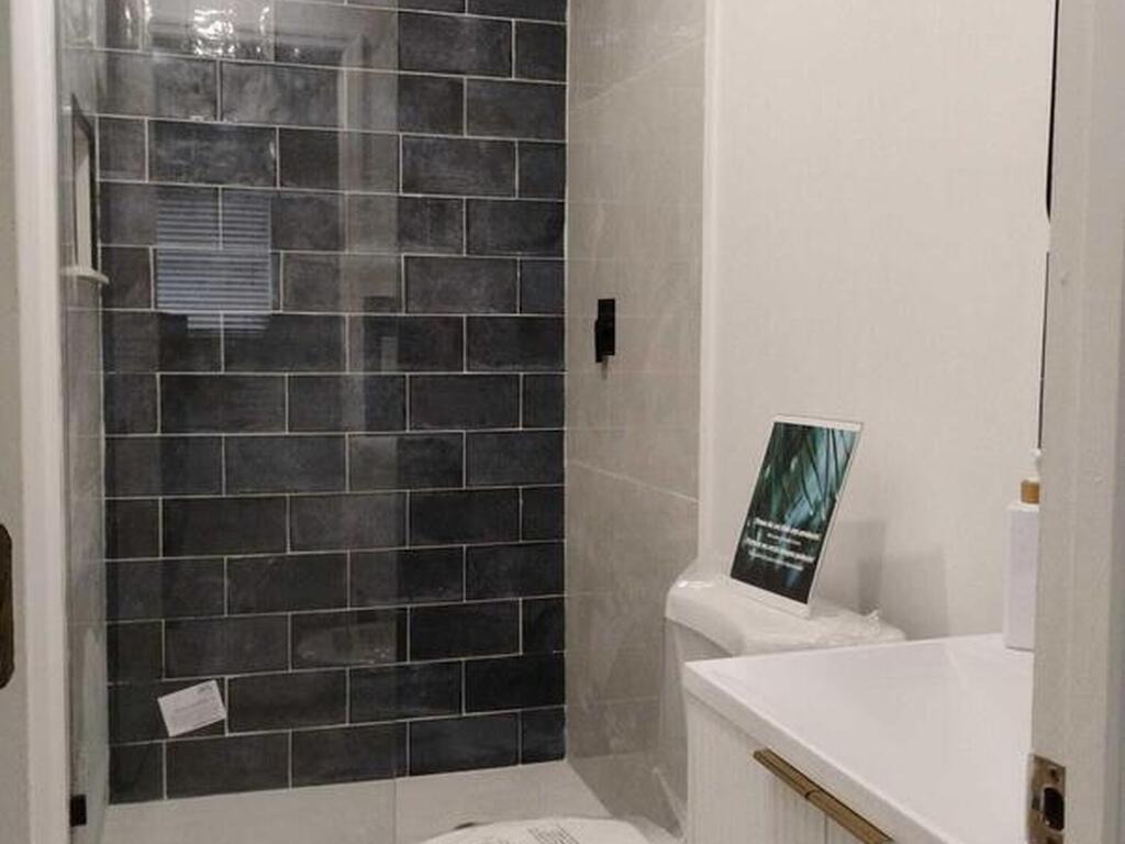 2050 Port Malabar Boulevard, Palm Bay, FL 32905