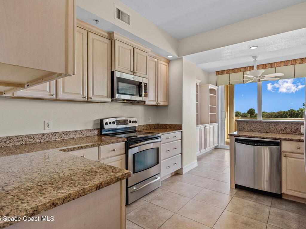 140 Warsteiner Way, Melbourne Beach, FL 32951