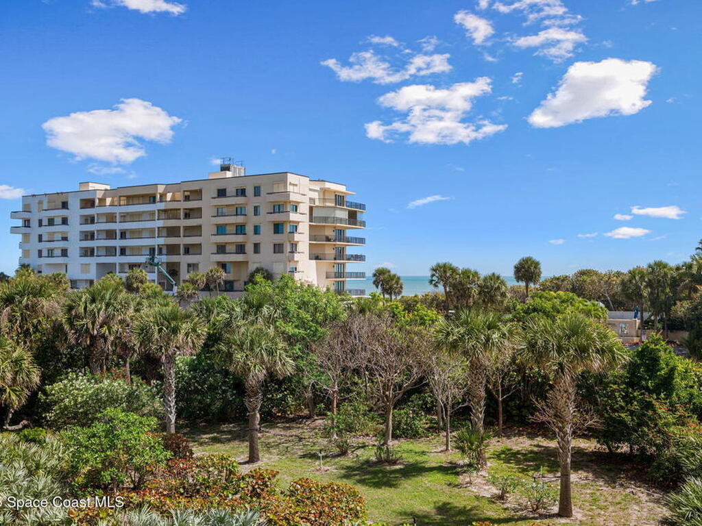 140 Warsteiner Way, Melbourne Beach, FL 32951