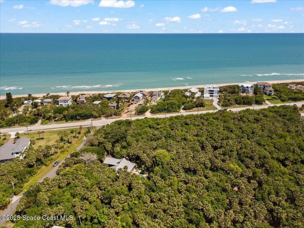 101 Seagrape Road, Melbourne Beach, FL 32951