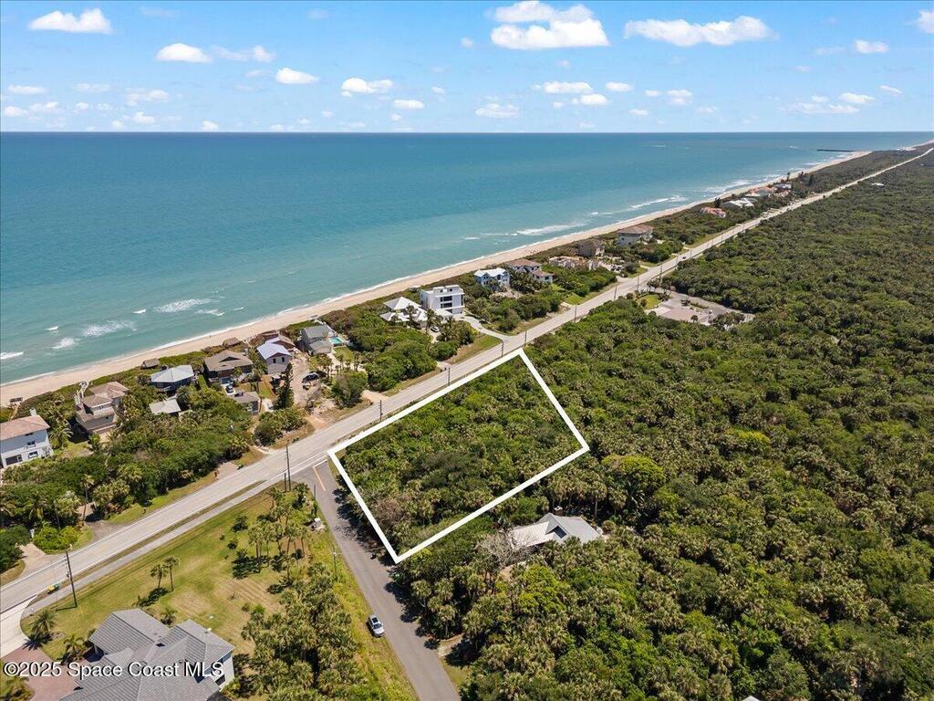 101 Seagrape Road, Melbourne Beach, FL 32951