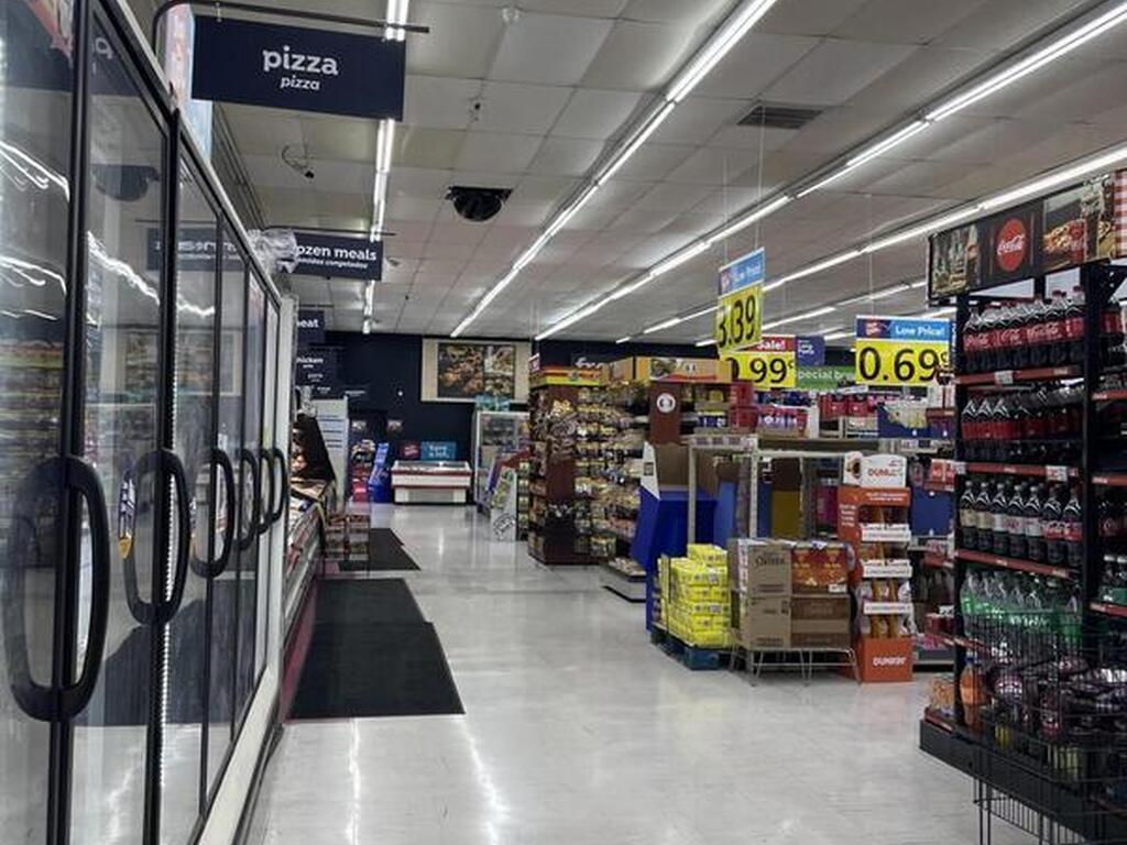 661 E Hathaway Avenue, Bronson, FL 32621